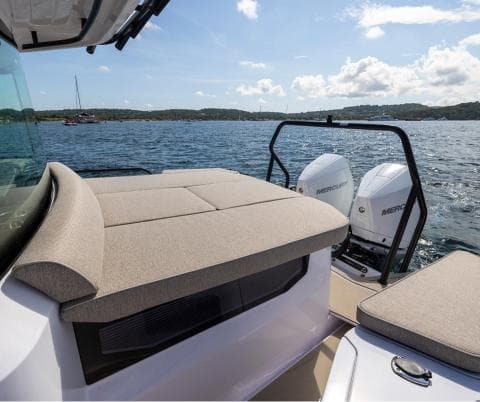 2_ax37_aft deck.jpg