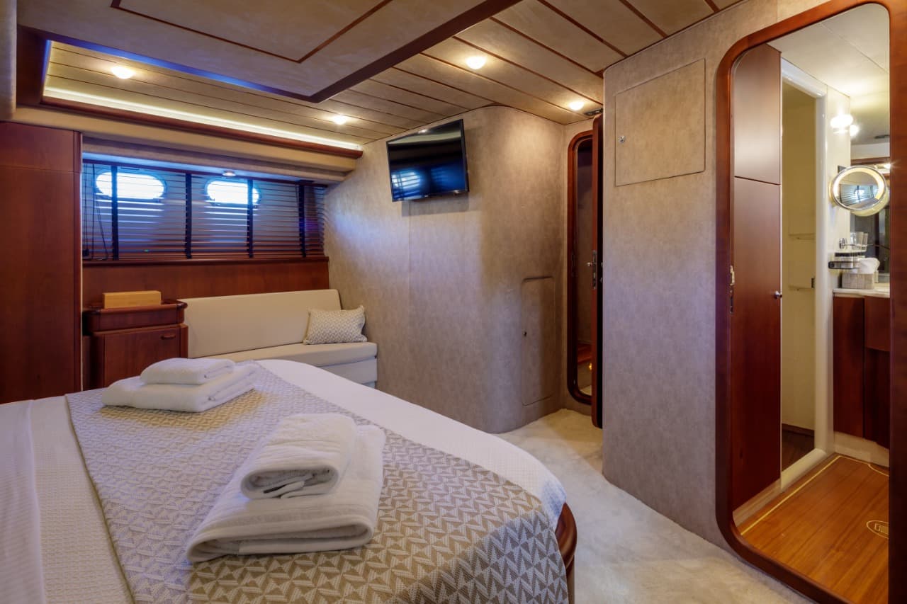 72 Ferretti - MY WAY 2.jpg