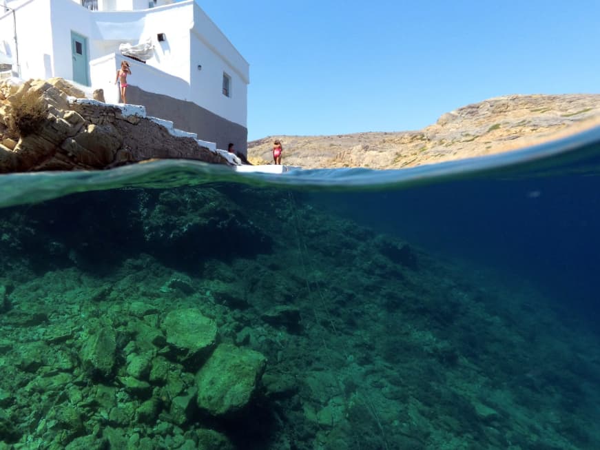 Sifnos from Paros | Private 8-hour yacht experience with De Antonio 42