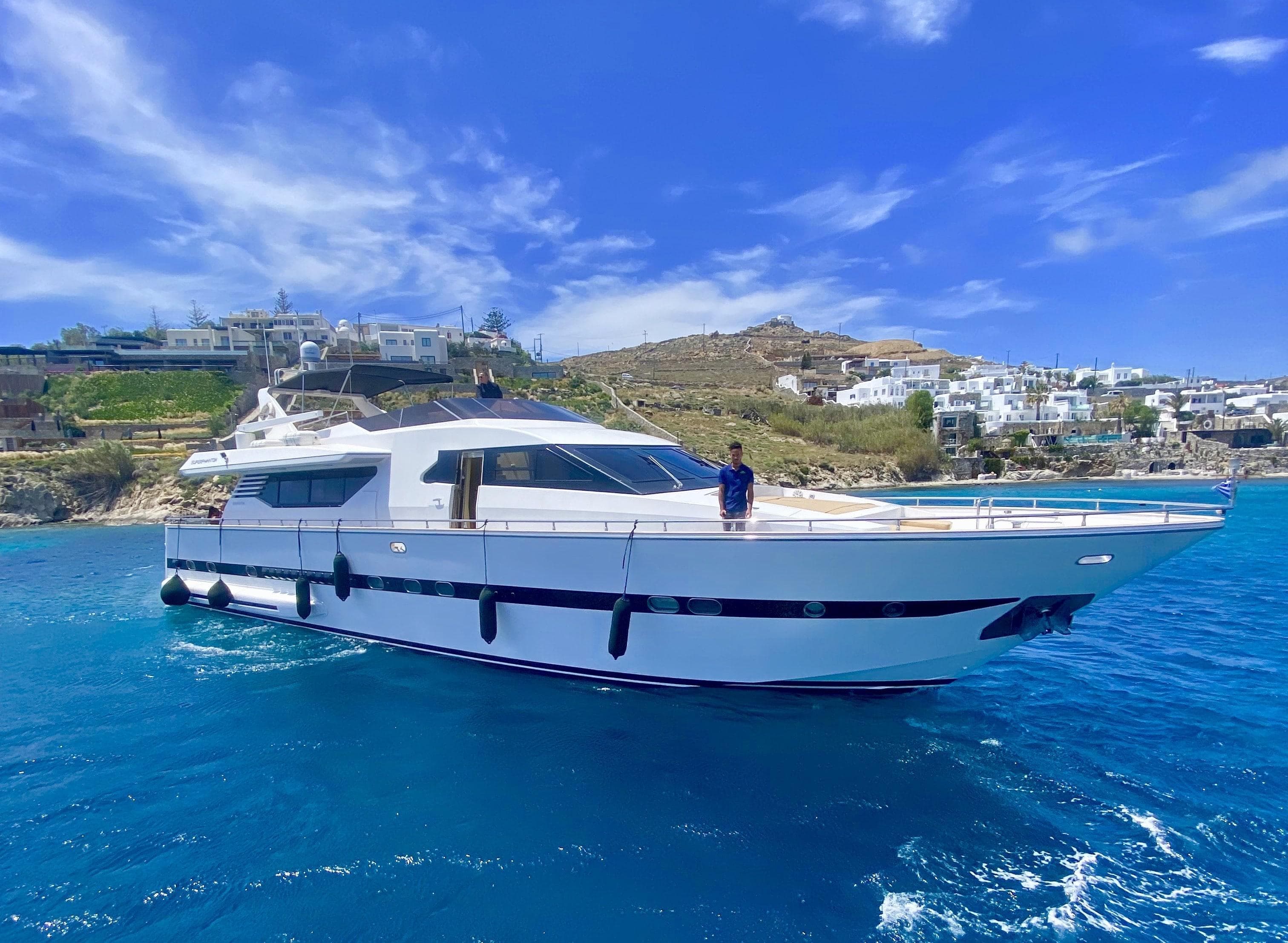 Super Phantom 85 yacht Mykonos.jpg