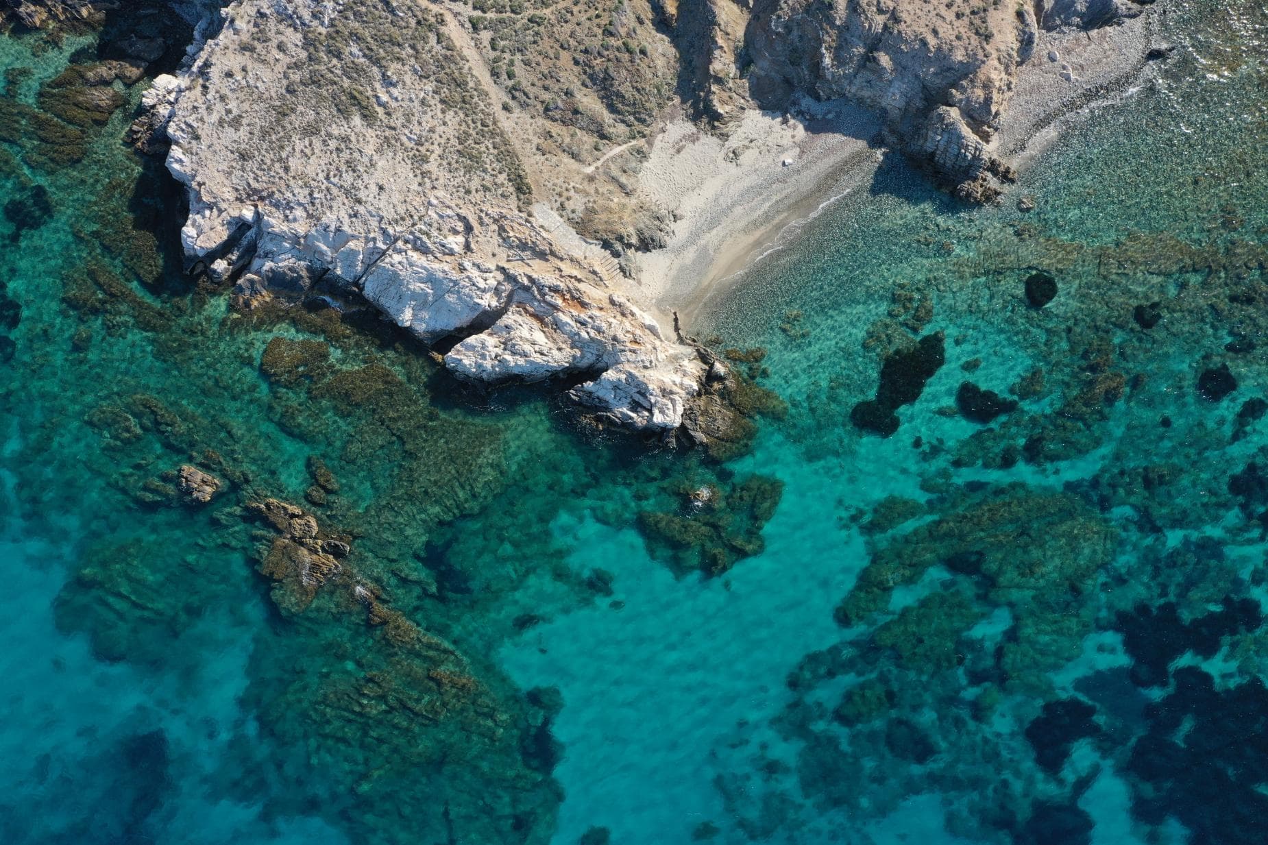 FCNcDh5d_Mykonos south coast.jpg