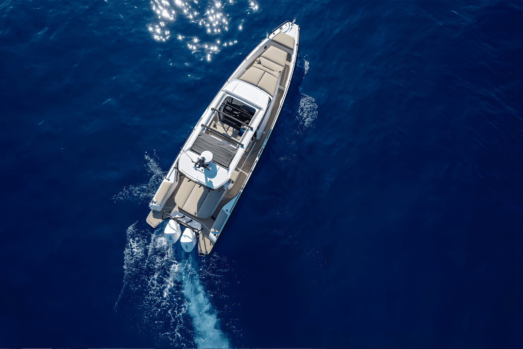 Axopar 37 Sun Top 00004.png