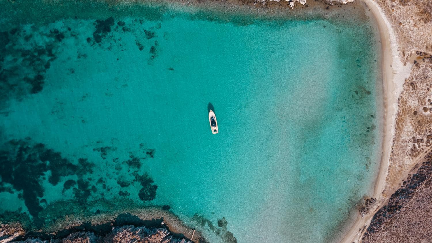 Rhenia, Delos & Mykonos Southern Coast | Private 5-hour yacht experience with Mangusta 72
