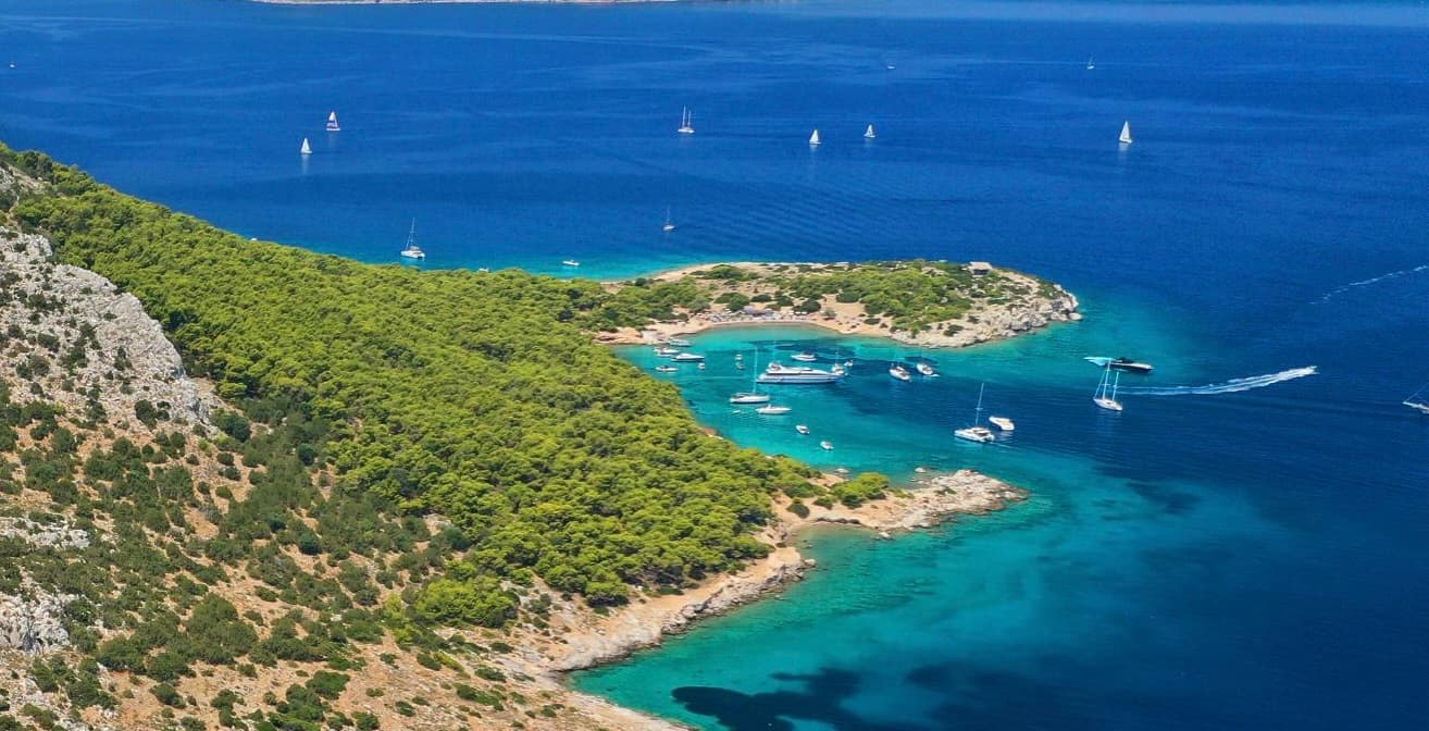 Aegina to Moni & Agkistri | 8h Yacht Experience