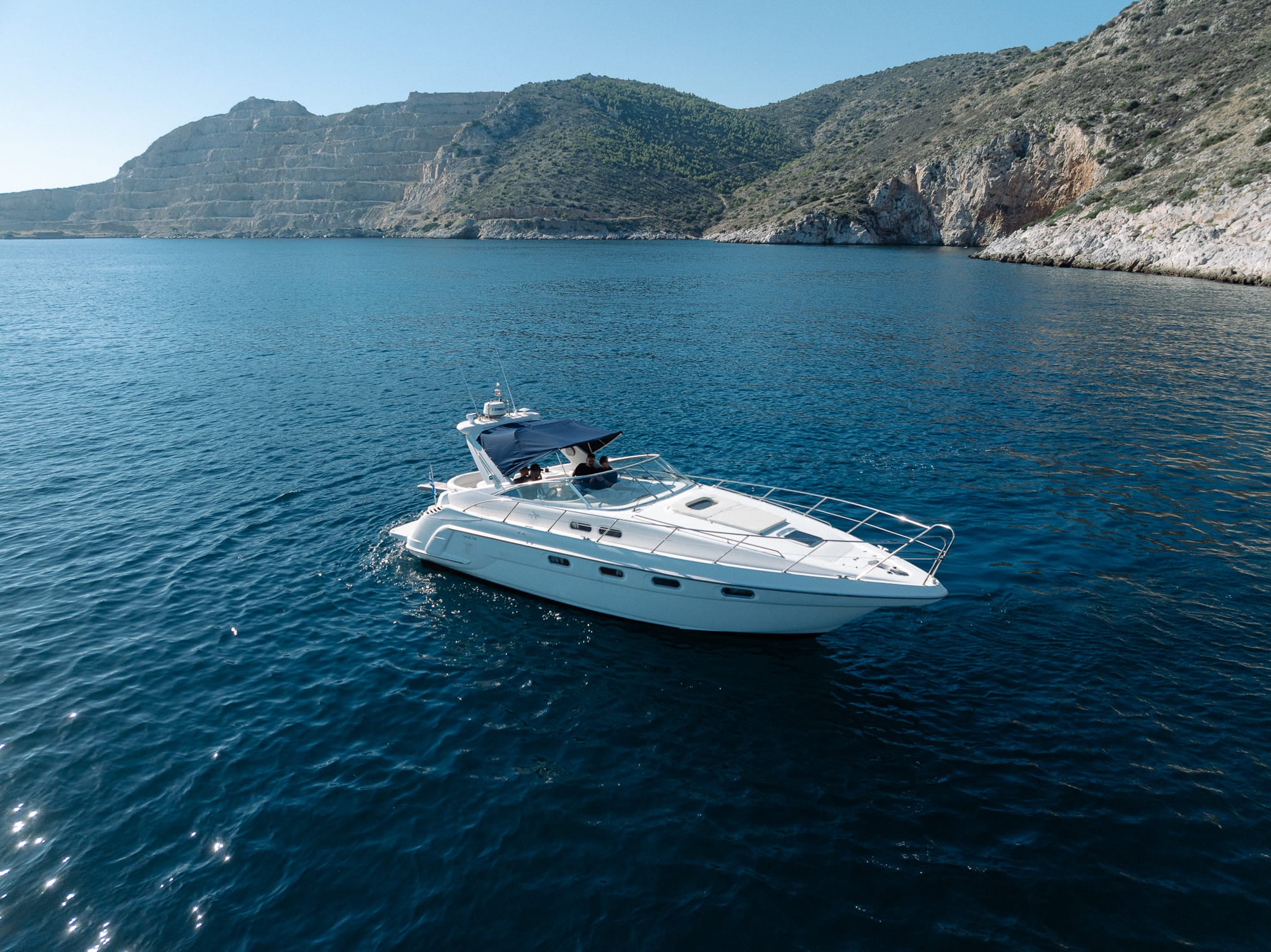 Experiences aboard - Sealine S37