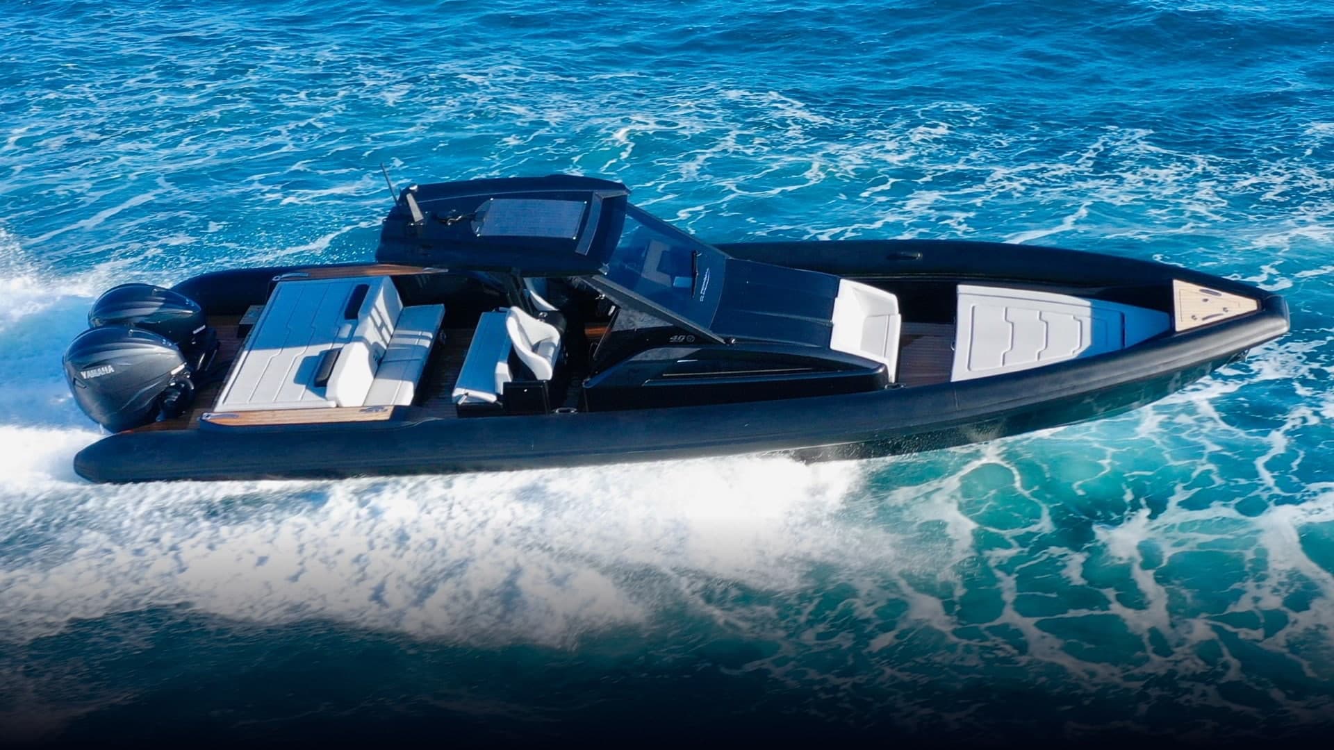 40 Technohull Explorer black mykonos.jpg